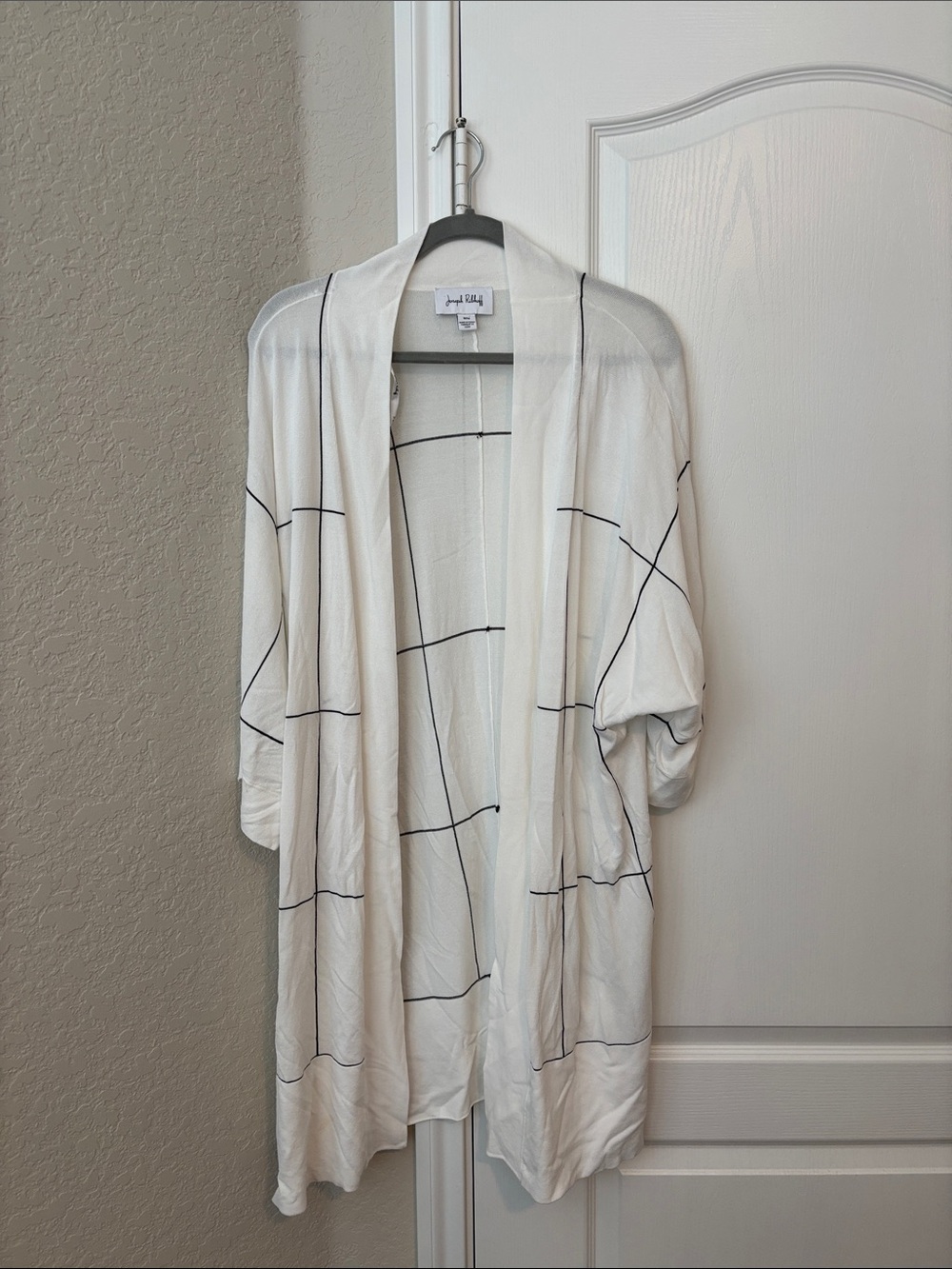 Pre-owned Joseph Ribkoff White Cardigan with Black Windowpane Grid